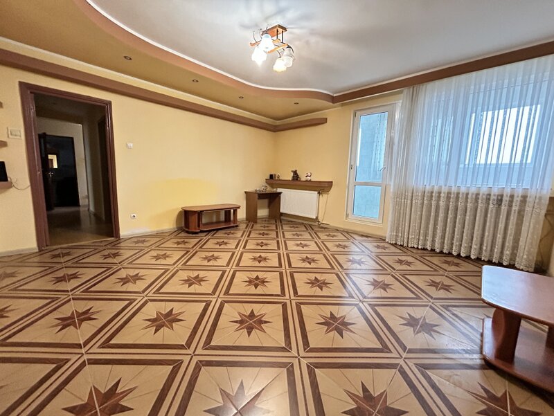 Basarabia- Piata Muncii 3 Camere 66mp!