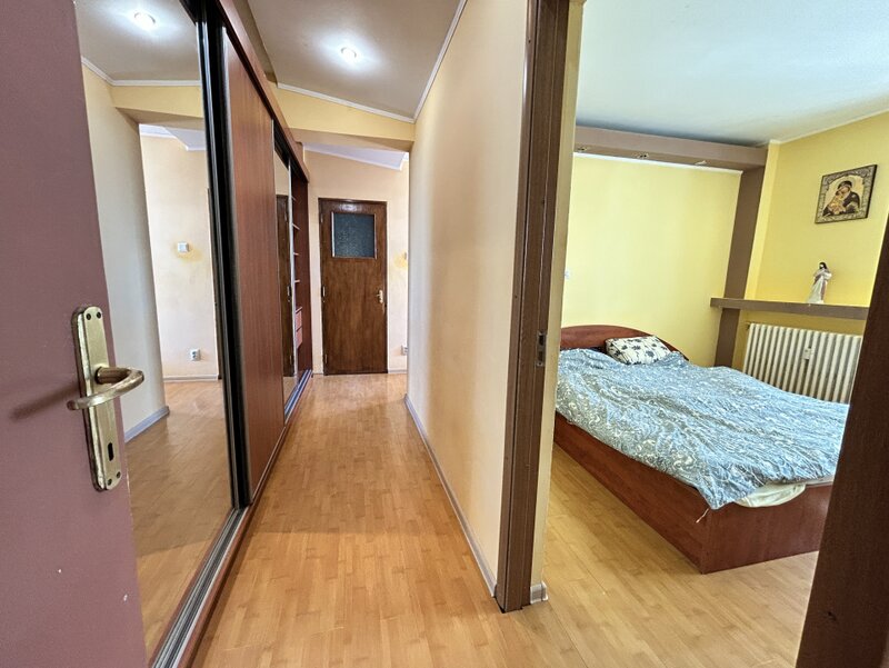 Basarabia- Piata Muncii 3 Camere 66mp!